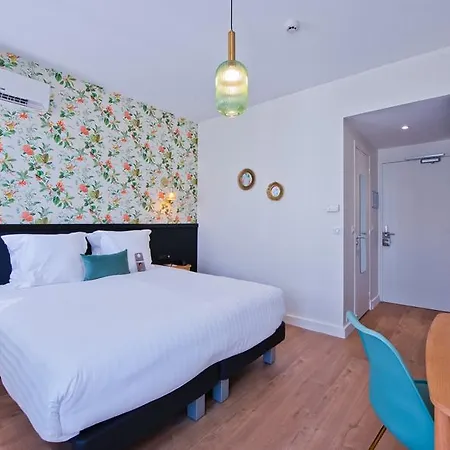 Hotell La Promenade 4*
